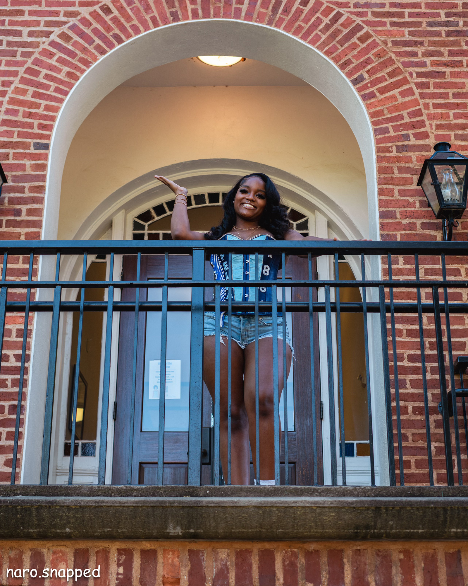 Crown Me Under the Arch